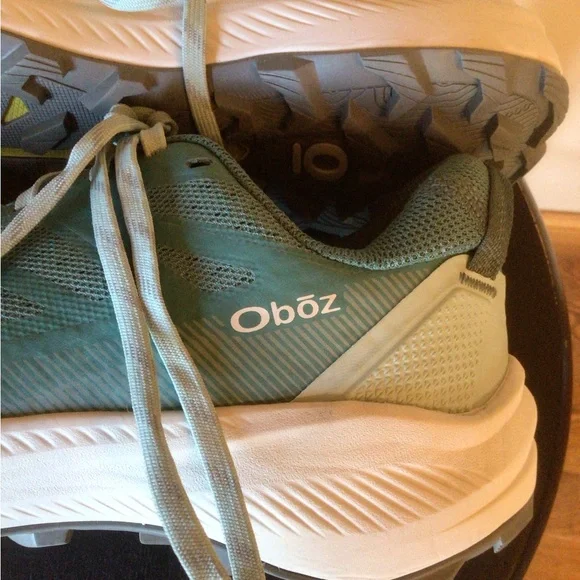 Stylish Oboz Teal Athletic Shoes for Women - Picture 3 of 9